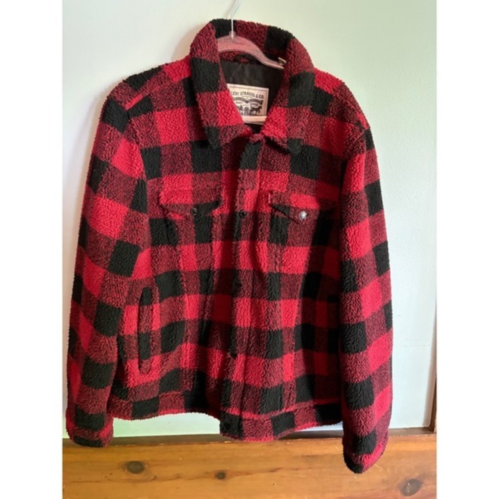 Levis Mens Sherpa Fleece Trucker Jacket Red Black Buffalo Plaid LMRR5528